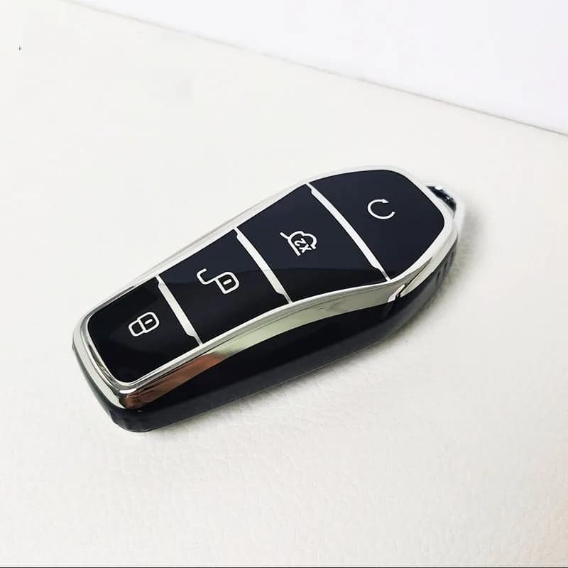 Capa Chave BYD em TPU Alta Qualidade | Com 4 Botões para Dolphin, Atto 3, Han EV e Qin Plus
