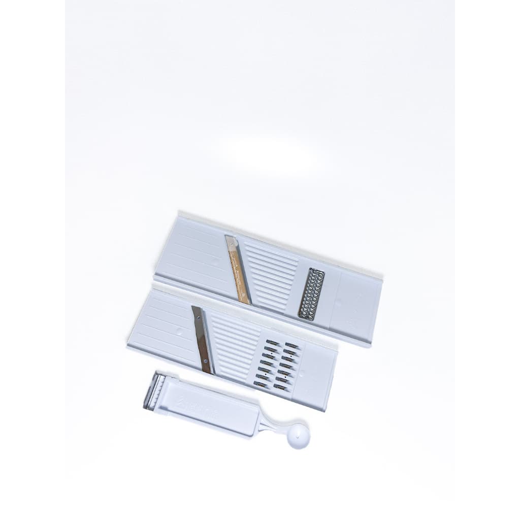 Kit Cozinha Keita 3 Peças Cortador Dupla Face + Cortador e Ralador + Descascador e Boleador