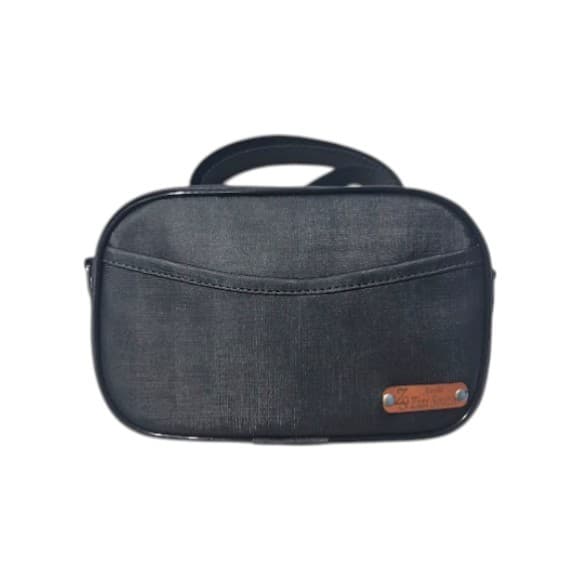 BOLSA TIRACOLO PRETA TRANSVERSAL, CASUAL, LEVE E ELEGANTE _ DYH BOLSAS