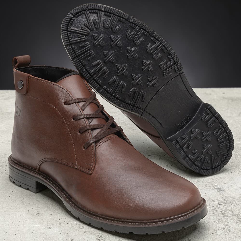 Bota Coturno Masculino Botinha Moderna Cadarço Couro Tratorado Elegante Versatil Motociclista