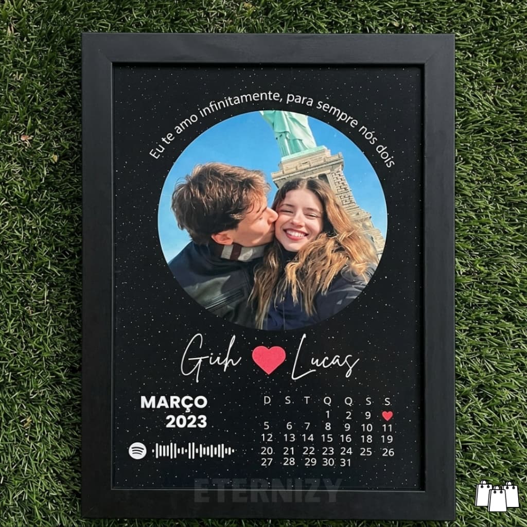 Quadro Casal Personalizado Com a Foto, Nome, Música e Data Especial