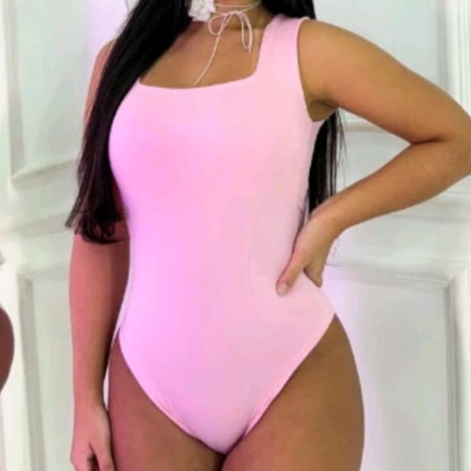 Body Suplex Regata  Decote Quadrado Alça larga  Moda Feminina