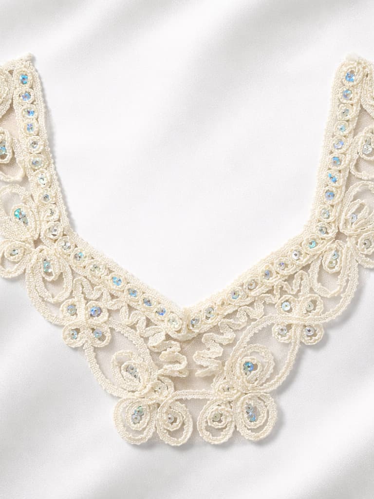 Aplique Gola para roupa Off White Premium – Aplique Delicado para Roupas | Elegante