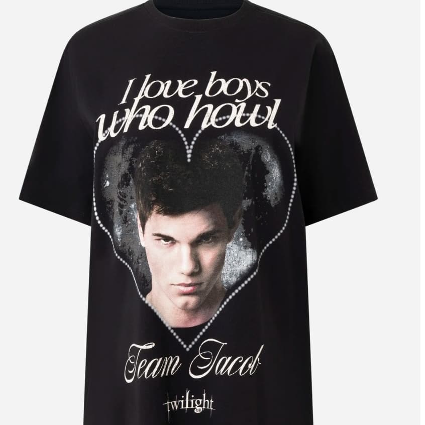 Camiseta Feminina em Algodão com Estampa Crepúsculo Team Jacob Preto