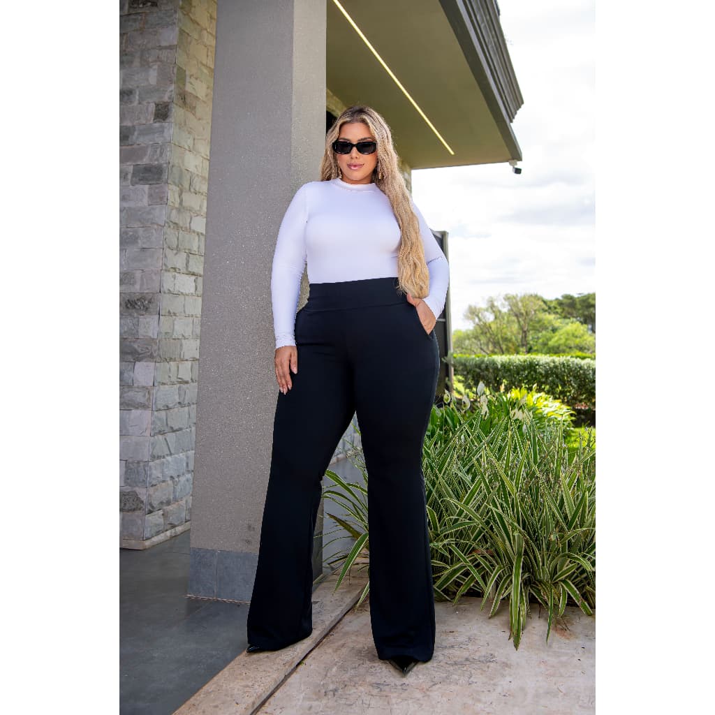 Calça Flare Plus Size Cintura Alta Com Bolsos Moda Feminina Inverno Casual Elegância E Conforto