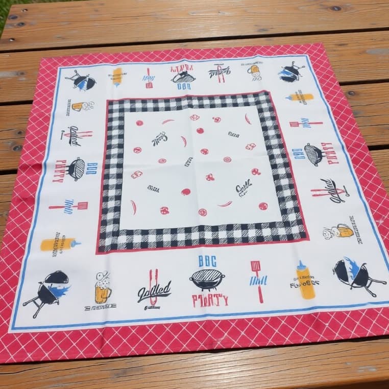 Toalha de Mesa  Quadrada Clean Döhler (78x78)