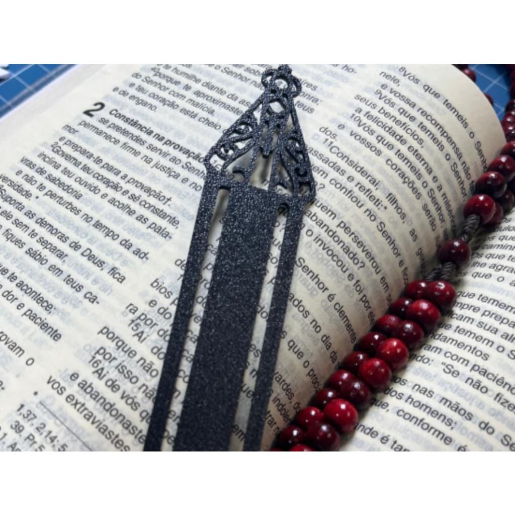 Marca Página em Forma de Nossa Senhora Aparecida - Plástico