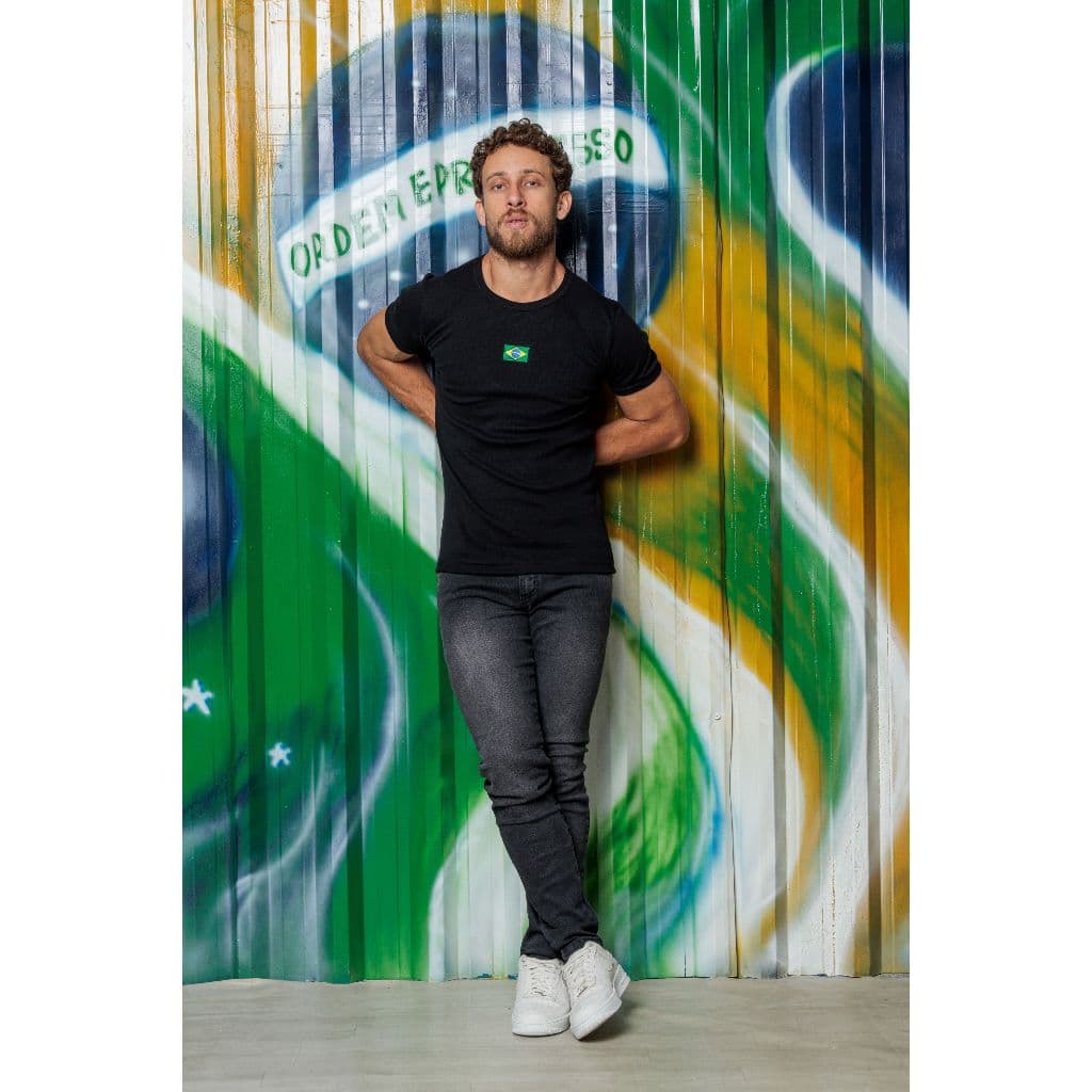 Camiseta Americana Canelada Bordado Brasil