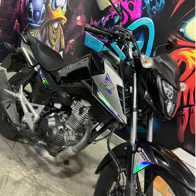 Adesivos para titan 160 2025 2026 holográfico/preto