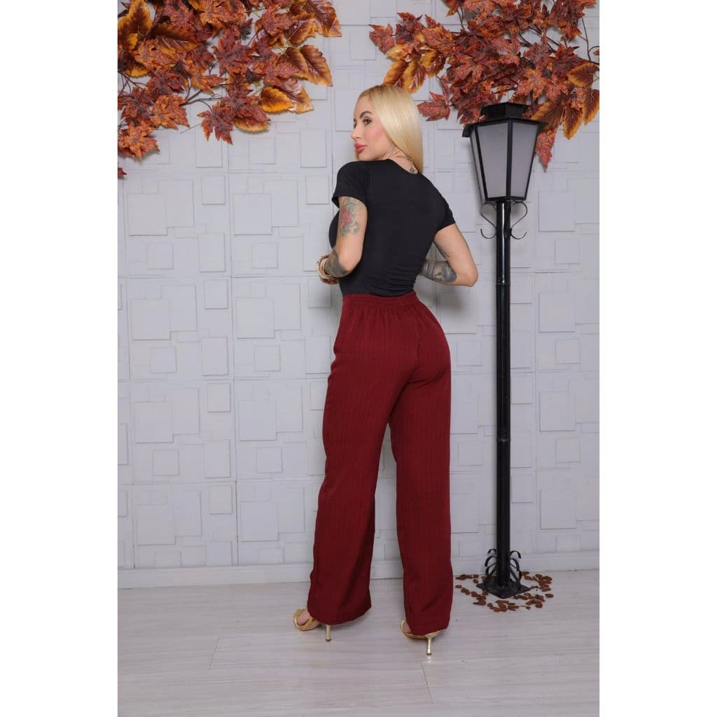 Calça pantalona feminina  risco   de Giz Alfaiataria Cintura alta elegante forrada com elastico