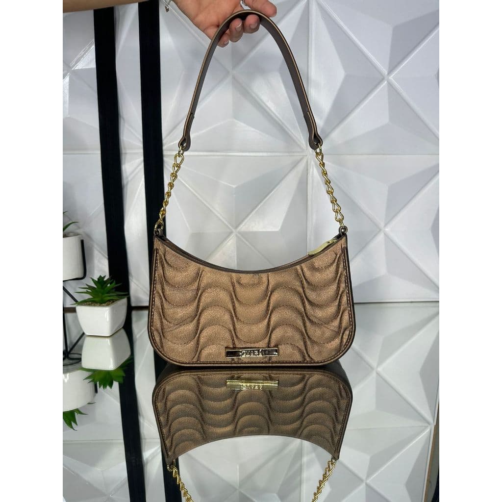 bolsa com alça em dourado e abs doourado bolsa moderna em meia lua bolsa preta lua