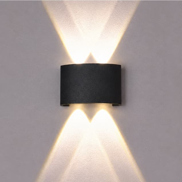 Arandela  Meia Lua Led Xylon X2 4W 3000K IP65 Bivolt  Preto Resistente  Água Parede  Externa Fachada