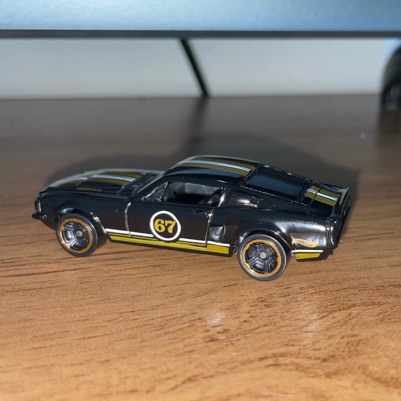 Carrinho Miniatura ‘67 Shelby GT-500 Hot Wheels Preto - Loose