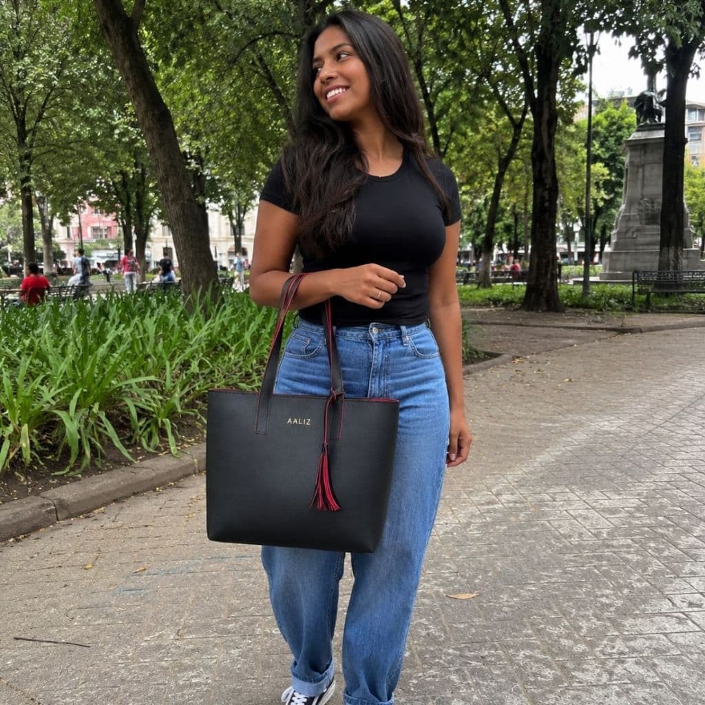 Bolsa de Ombro Feminina Sacola Fecho Botão Magnético Couro Sintético Premium Elegante