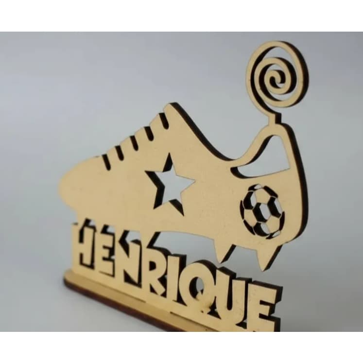 10 lembrancinha Porta foto recado mdf bola futebol copa do mundo chuteira menino PERSONALIZADO MDF CRU
