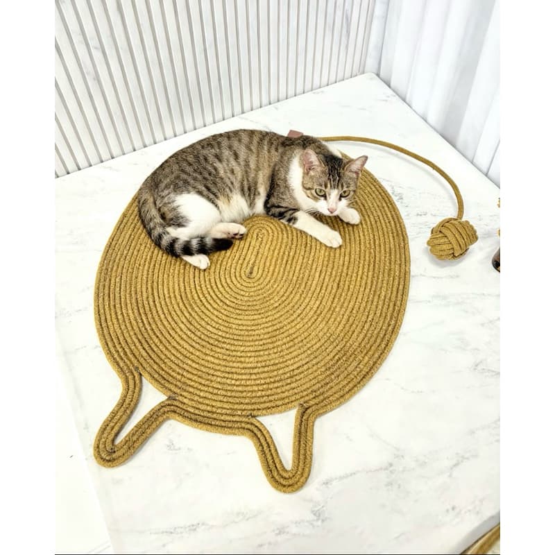 Tapete para gato feito em corda de algodão