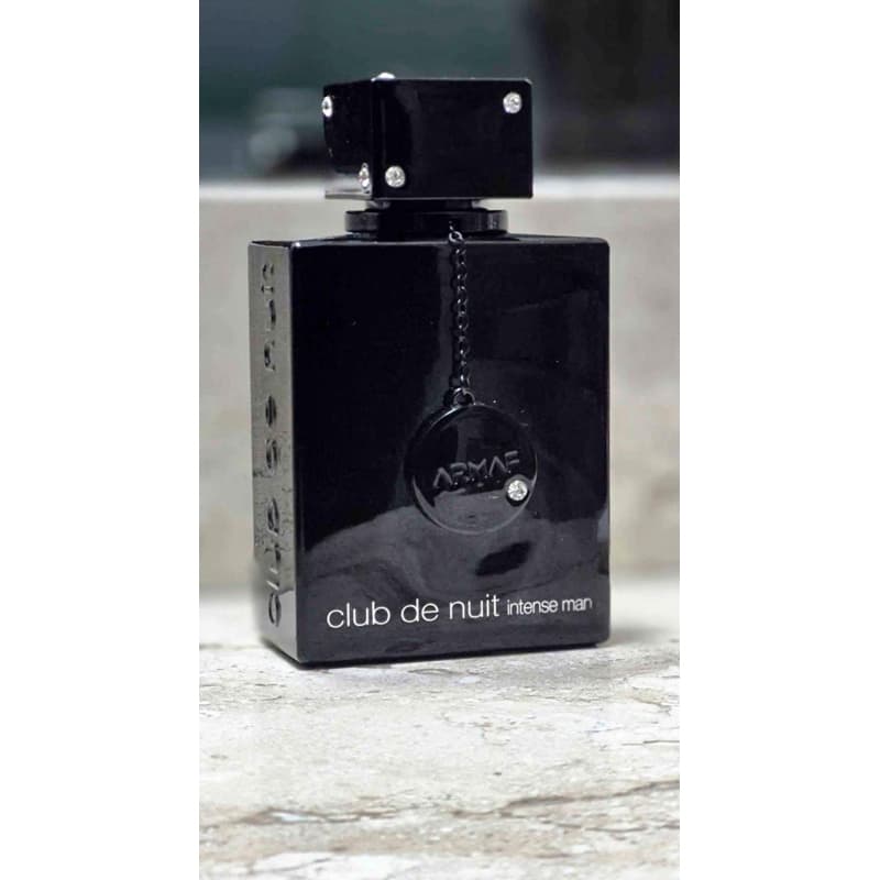 club de nuit original/ perfume árabe masculino/ alta ficção