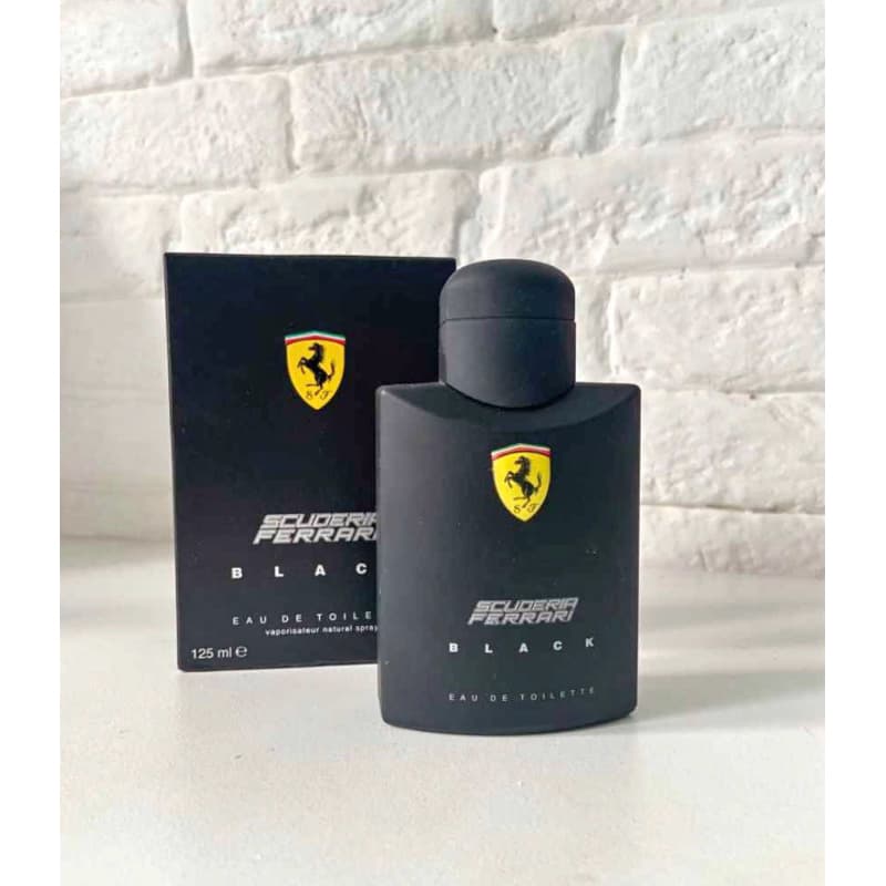 Perfume Masculino Ferrari Black 125ml - Aroma Misterioso e Sensual, Fixação Moderada