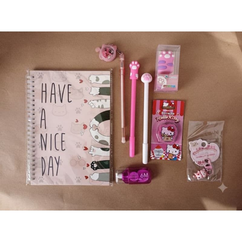 Kit Papelaria Fofa Aesthetic Gatinho Rosa Caderno + Canetas + Chaveiro + Corretivo + Apontador