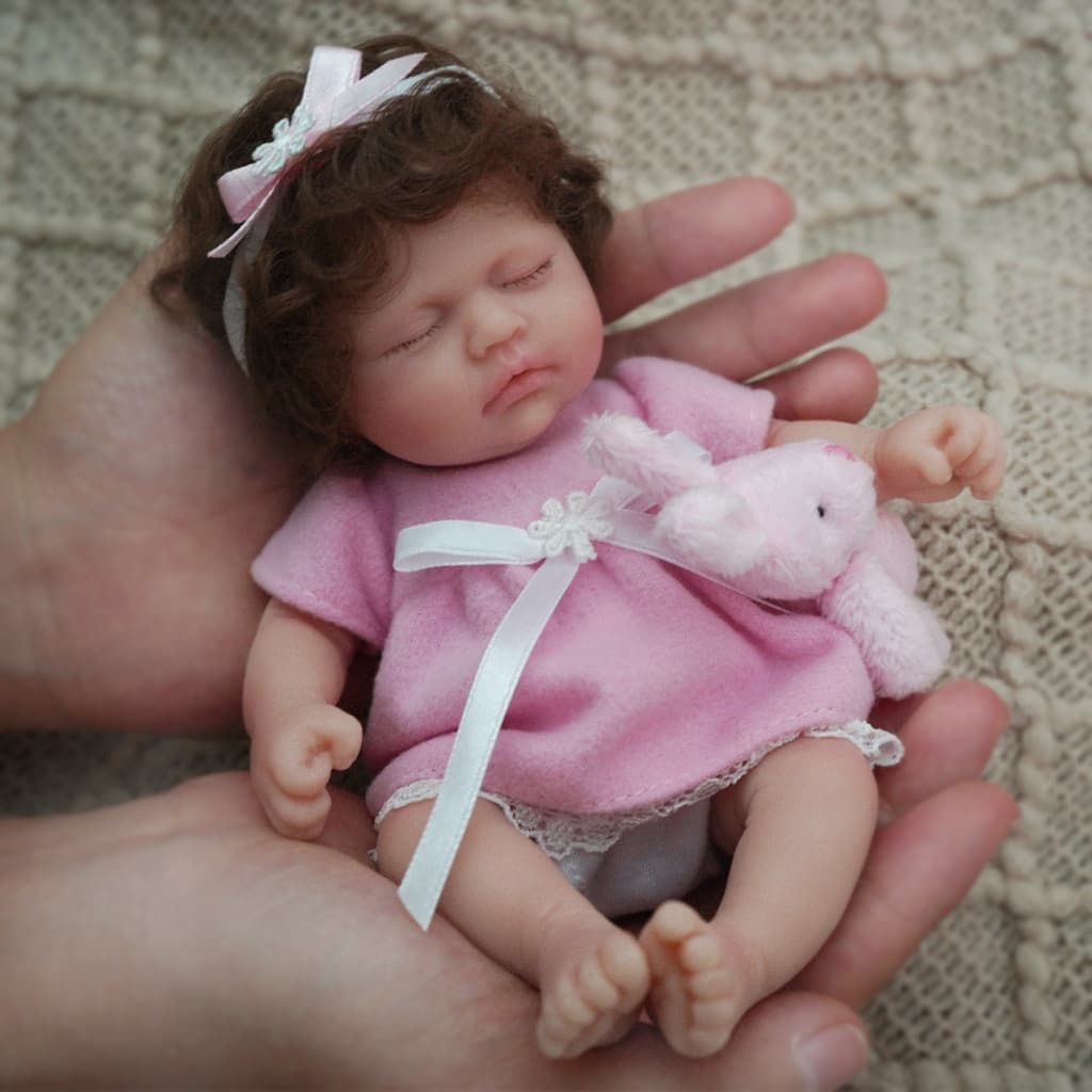 Bebê Reborn 20cm Silicone Sólido Menina com Olho fechado Pele Suave Envio Imediato