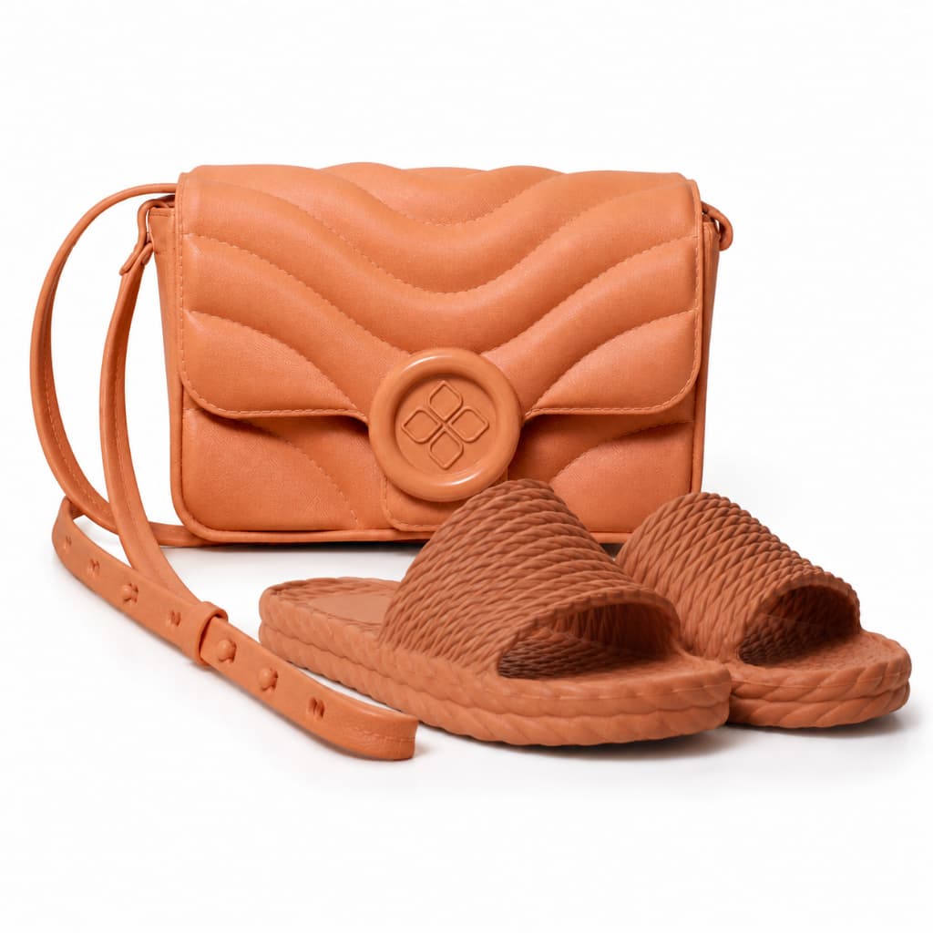 Kit Pantera Brasil Chinelo Feminino Risa com Bolsa Keite Transversal Leve Alça Ajustável