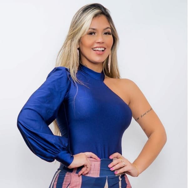 Body Feminino Angelina Gola Choker Suplex com Manga Bufante Alfaiataria em Suplex Premium Tecido Grossinho e macio
