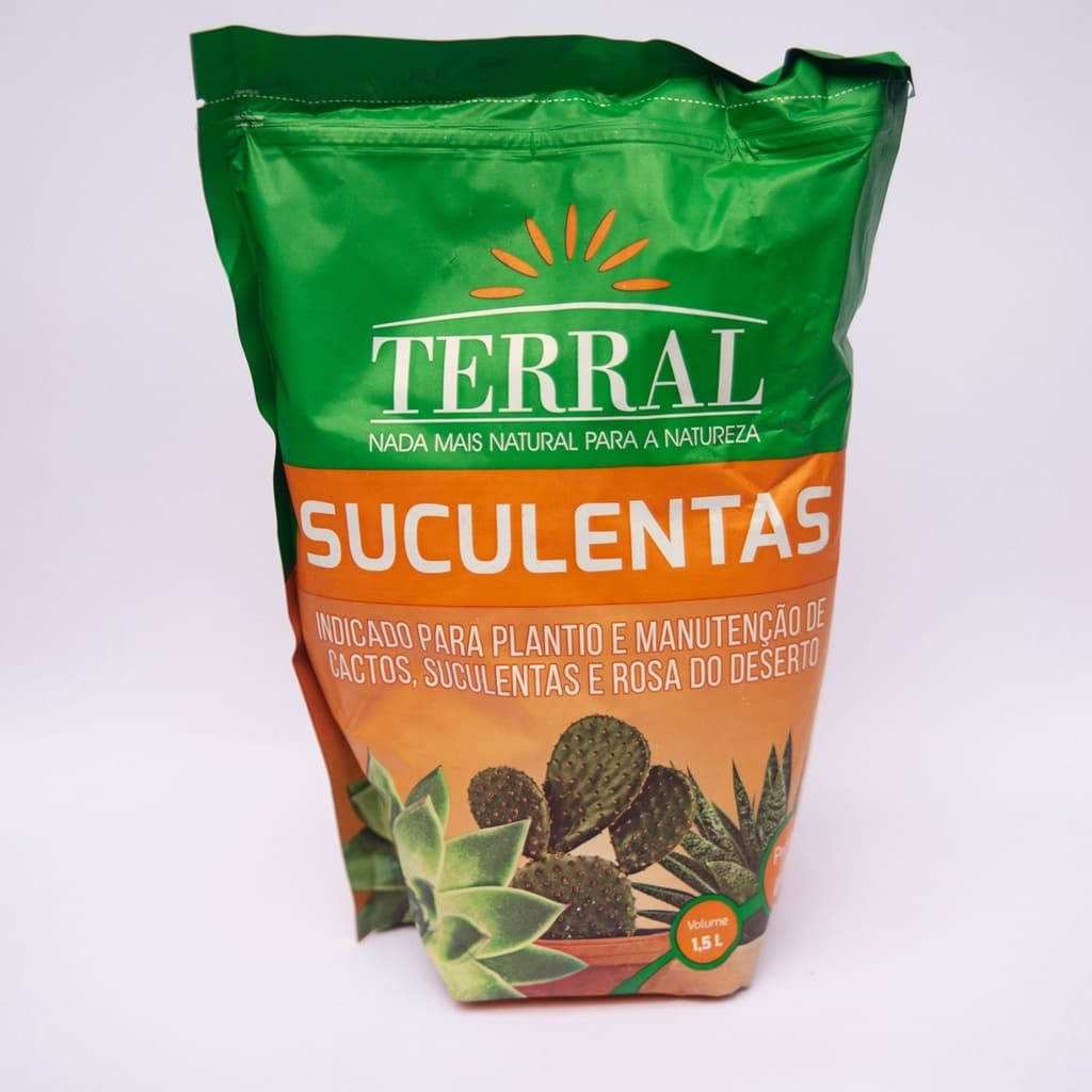 Terral Suculentas Tradicional - Substrato 1,5L: Drenação Eficiente e Enraizamento Vigoroso
