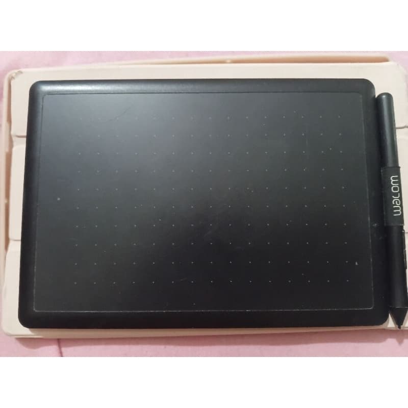 ​Mesa Digitalizadora One by Wacom CTL-472