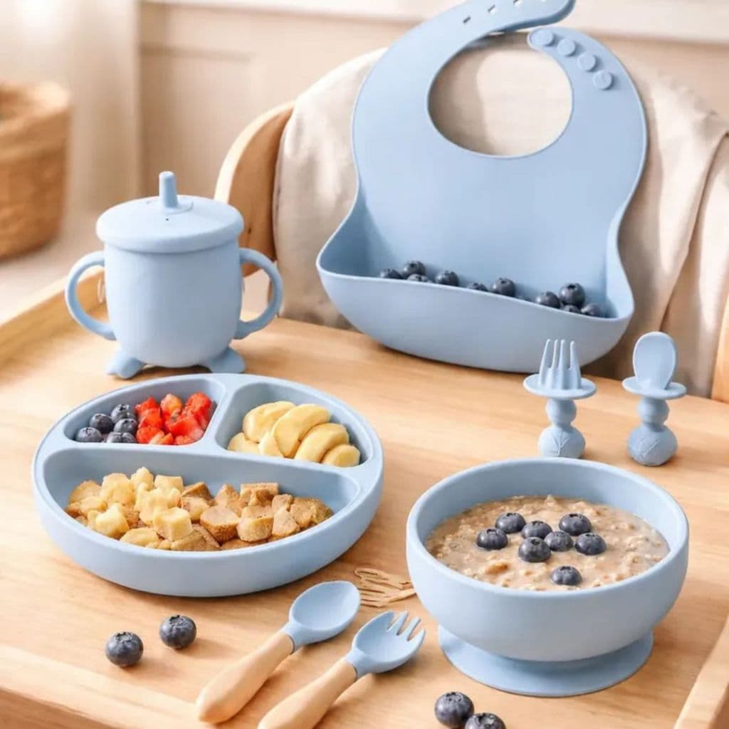 Kit 8 Alimentação Bebê Silicone Prato Babador Copo Tigela