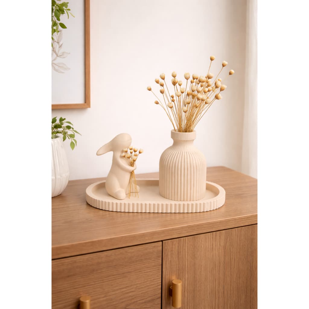 Kit decorativo coelho minimalista com vaso canelado e bandeja decoração neutra moderna