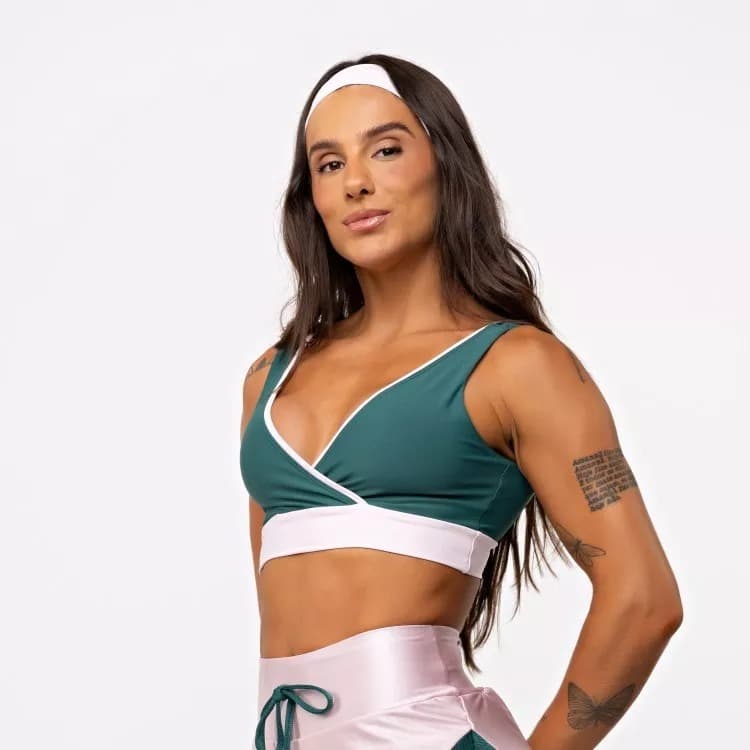 Top Fitness Cross Lines Bicolor – Decote Cruzado, Sustentação e Design Esportivo