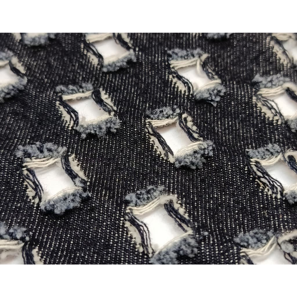 Tecido Denim Destroy - 100% Algodão I Tecido Jeans Rasgado Luxo Fashion Exclusivo Ideal Para Jaquetas e Shorts