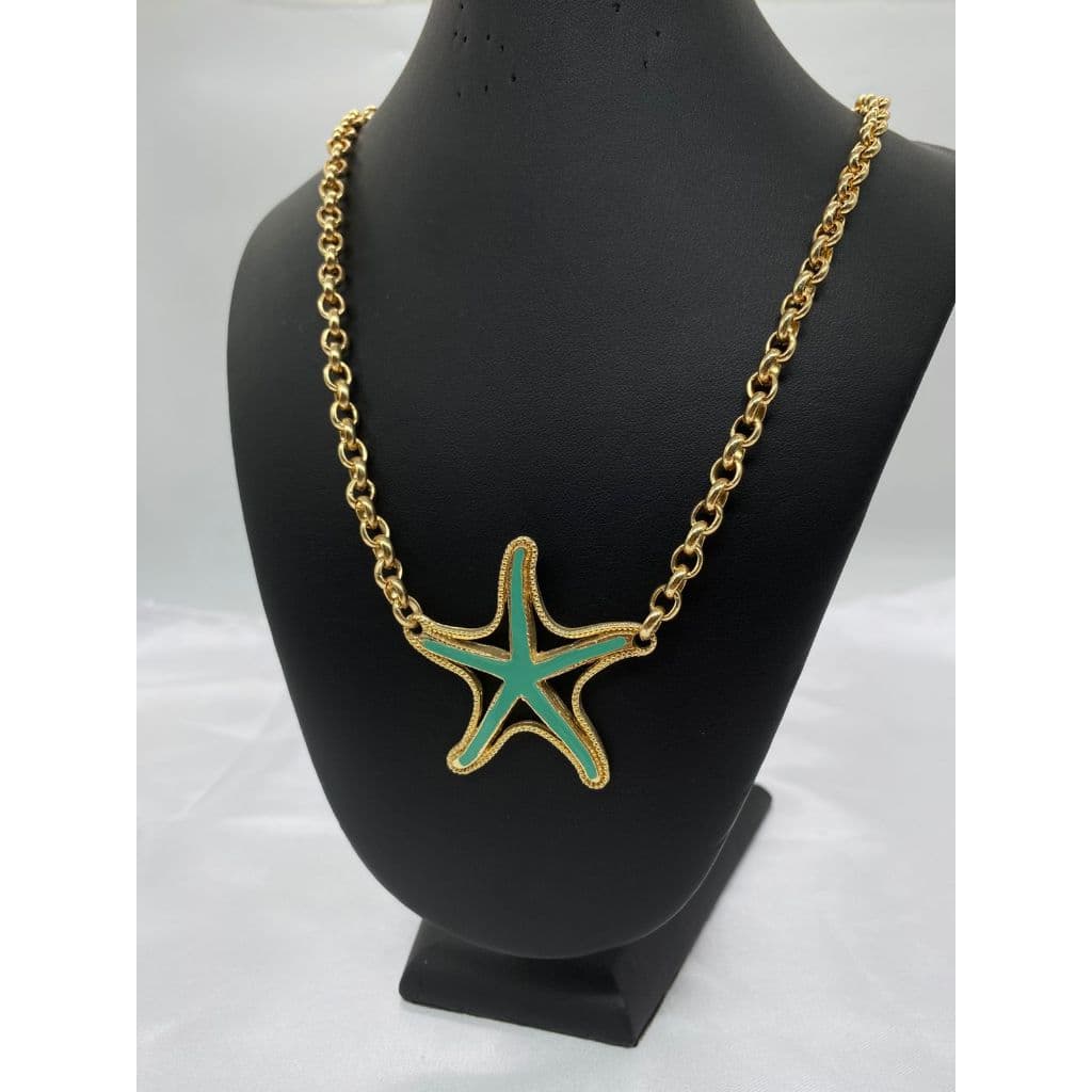 Colar Estrela do Mar Verde Água Delicado – Elegância com Toque Praiano