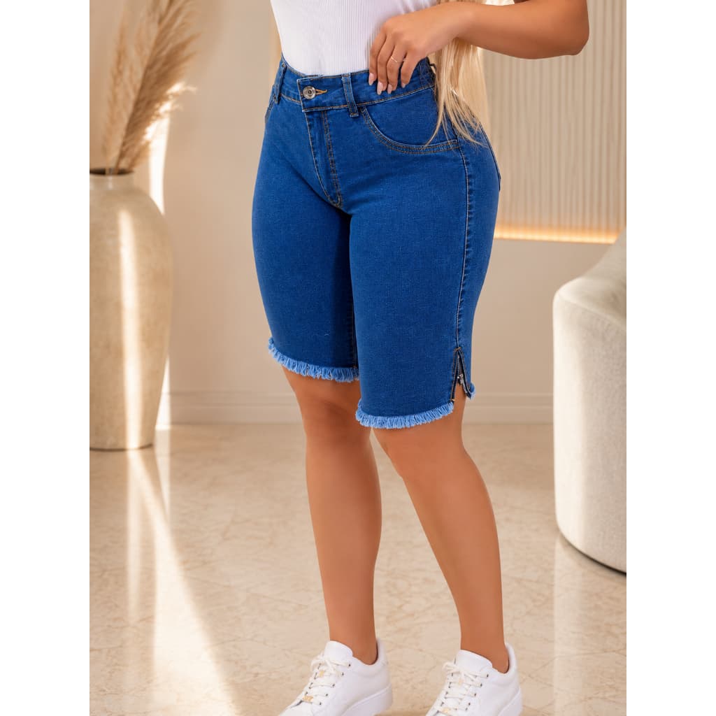 Bermuda Jeans Feminina Cintura Alta Modeladora Stretch Barra Desfiada  Fitness 👑