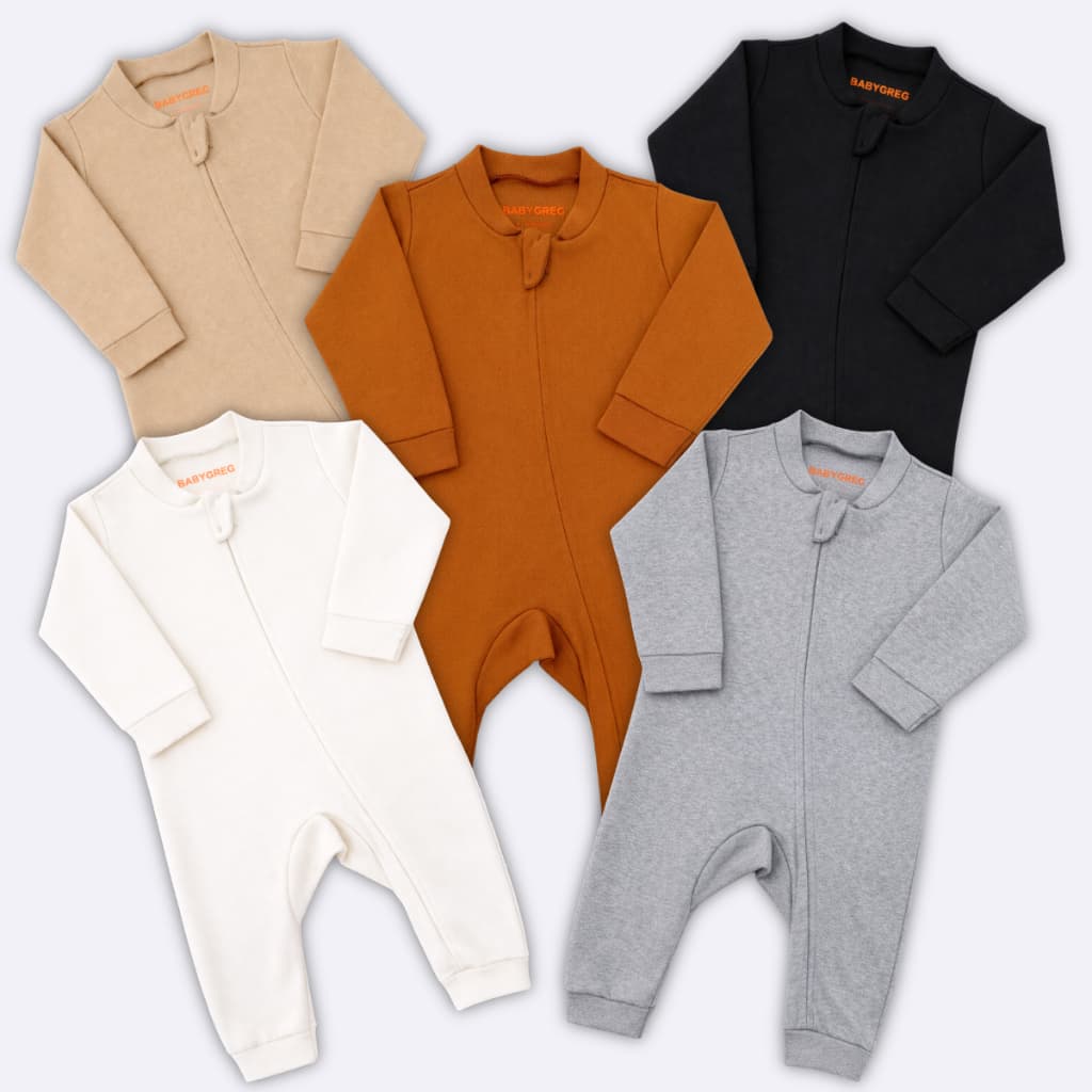 Kit 5 Macacão Minimalista de Bebê com Ziper Baby Greg (RN/P/M/G) Cinza/ Marrom/ Preto/ Off White/ Bege