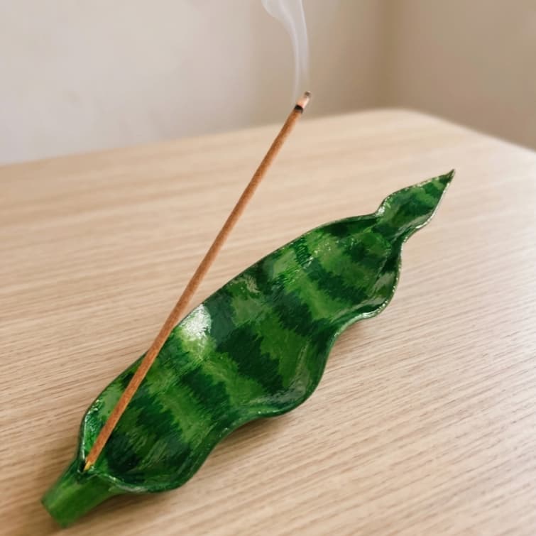 Incensário de Ogum Decoração Cerâmica Fria - Espada de São Jorge Proteção