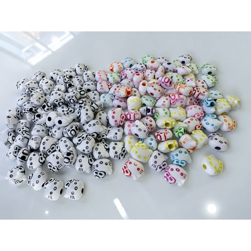 Miçanga Hello Kitty 11mm – Pacote com 50g