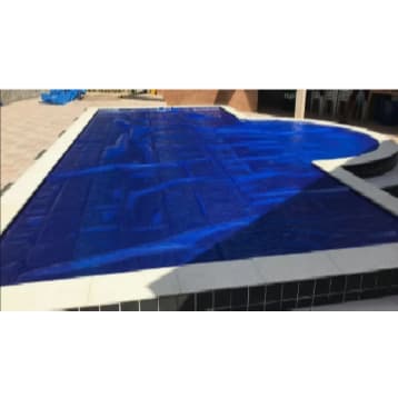 Capa Térmica Piscina 6x3 Black E Blue 500 Micras 6,00 X 3,00