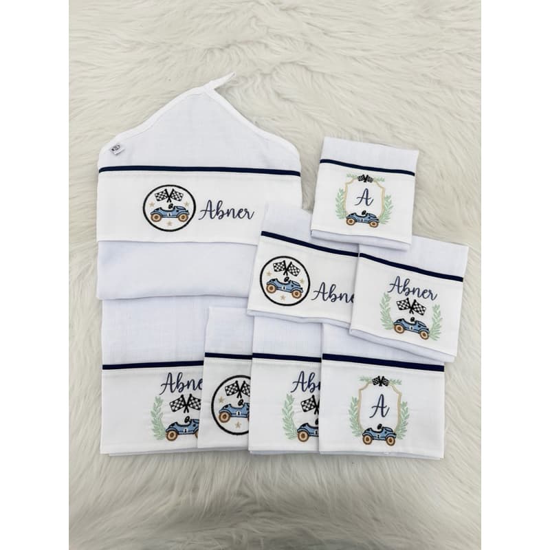 Kit Banho Personalizado Bebê | 1 Toalha Dupla Fralda 80x100 + 3 Fraldas Passeio + 3 Fraldas Boca Bordadas