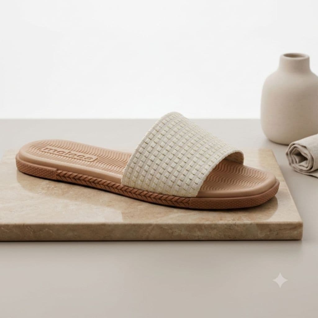 Chinelo Slide Feminino Simples Brilho Moleca 5494.100