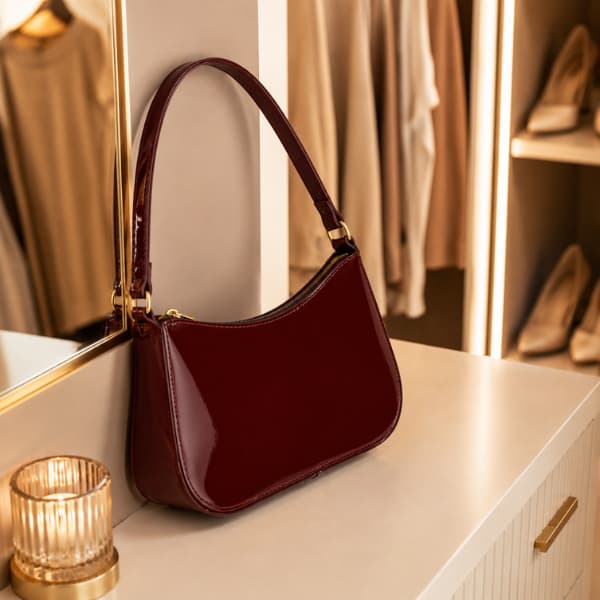 Bolsa De luxo Verniz Meia Lua Pequena Social Leve Baguete Tote Moderna Estilosa Fashion Casual Blogueira Presente Mulher
