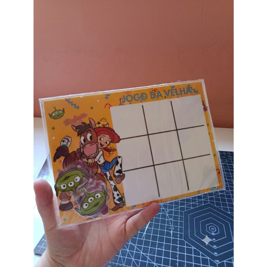 Lousa Mágica Infantil Toy Story com Caneta + Jogo da Velha Reutilizável | Lembrancinha Personalizada