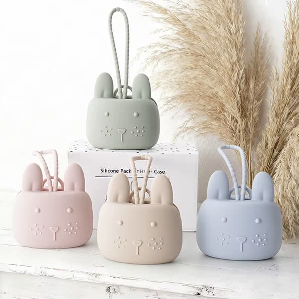 Porta Chupeta 100 % Silicone Para 3 chupetas - Cores Vintage Neutras - Compacto E Higiênico