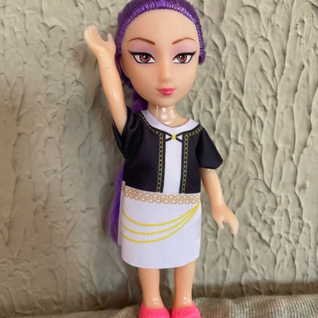 Boneca Kpop Rumi dance Divertida boneca mini (envio imediato)