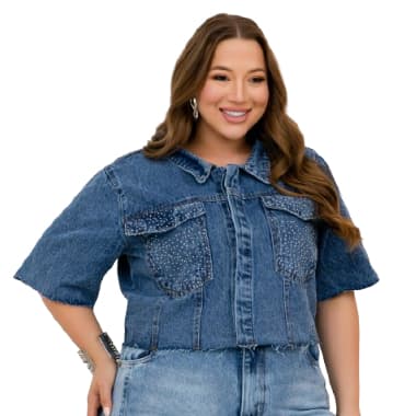 Cropped Jeans Plus Feminino Sem Lycra, Jaqueta Refilada E Detalhe de brilho No Bolso, Revesst Jeans.