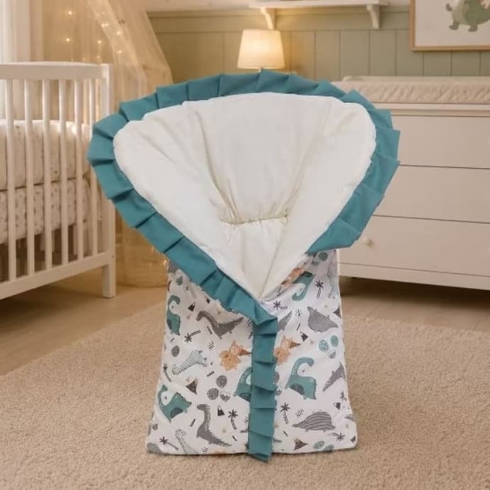 Porta Bebê Saco D/ Dormir Estampa Dinossauro C/ Forro Palha Tecido 100% Algodão.