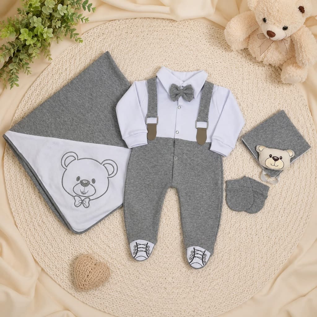 Saída Maternidade Menino 4 Peças Macacão com Suspensório Manta Luvinhas Naninha Kit Bebê Enxoval Luxo