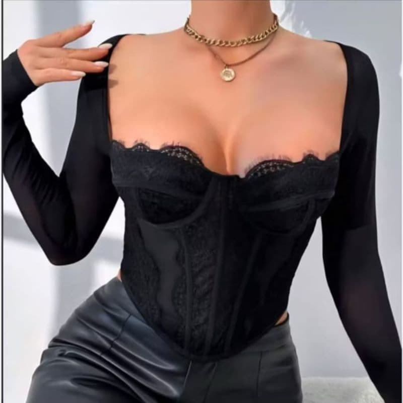 corcelet de renda com mangas, modelo moderno estruturado,Possui mangas longas em tule transparente🤍🖤.