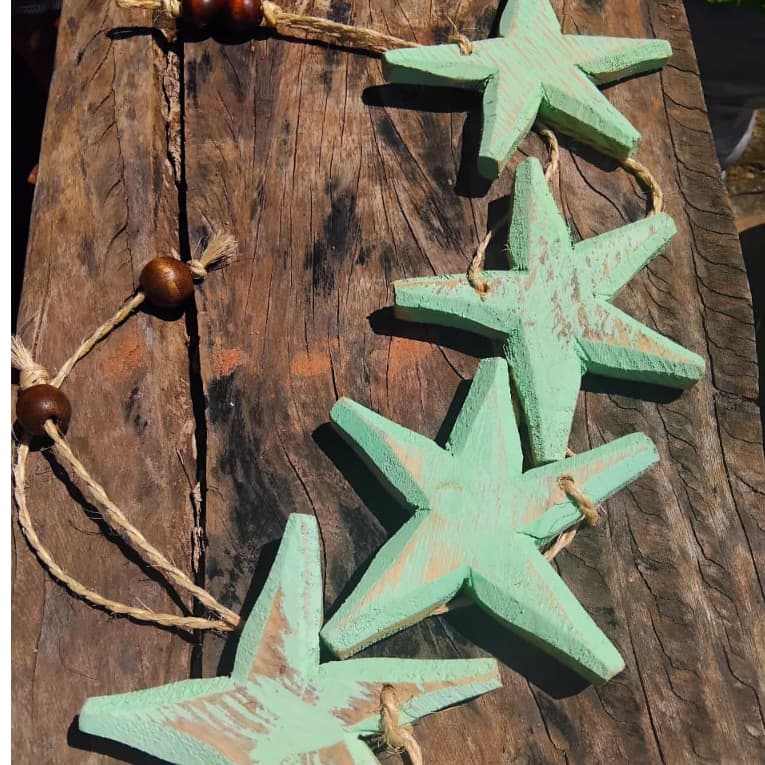 Fieira de Estrela do Mar em Decoração Marinha/Nautica Madeira Decorativa - Estrela do Mar Decoração Marinha