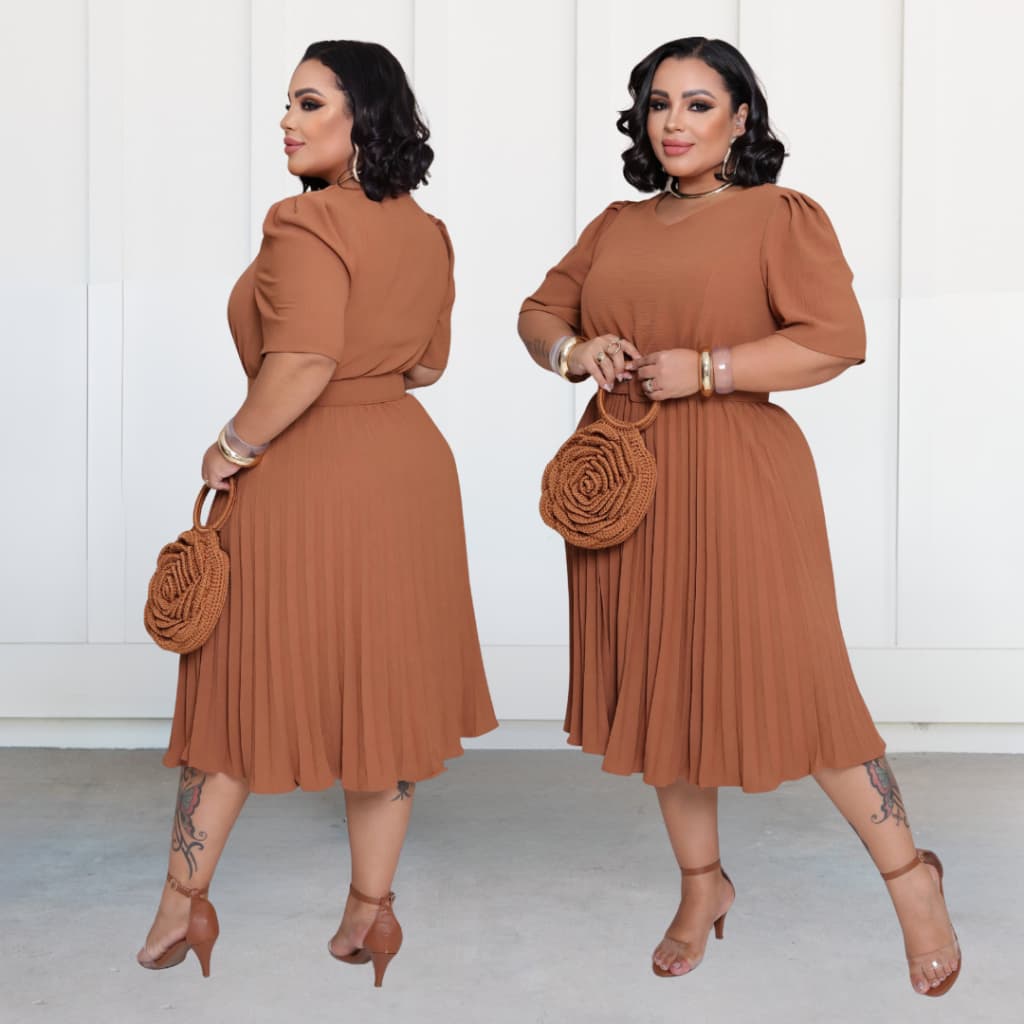 Vestido Plus Size Feminino Midi Elegante Plissado Com Cinto